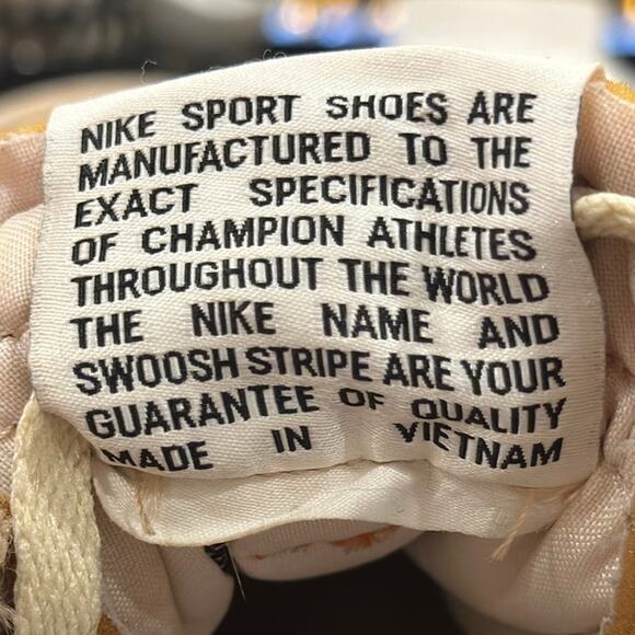 Nike | US 9 | Blazer Low \'77 Jumbo Premium RARE Orange Cream DN2158-100 Sneaker main image 10